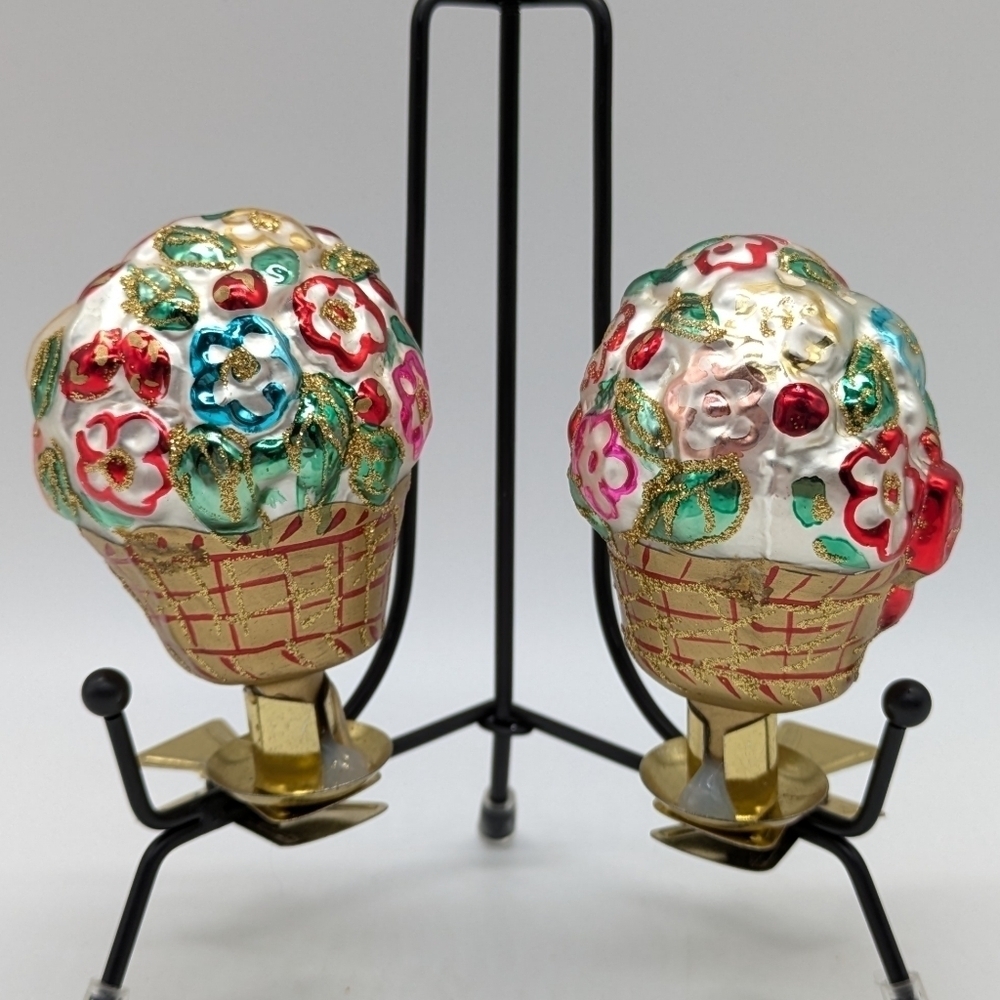Vintage Floral Bouquet Clip On Christmas Tree Ornaments